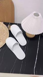 Hotel Slippers Made Of Fine Cotton Velvet Non-Slip Suitable For Beauty Salons Guesthouses And Home Use In Winter