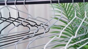 10pcs Stainless Steel Non-slip Clothes Hangers With Shoulder GroovesMetal Drying Hanger PVC Coating