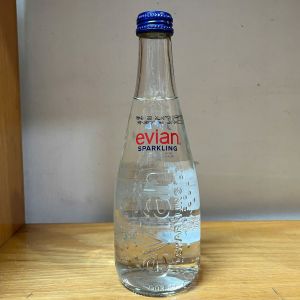 Hỏa tốc Nước khoáng Evian chai thủy tinh 330ml/750ml -Sparkling Carbonated Water/ Mineral Water