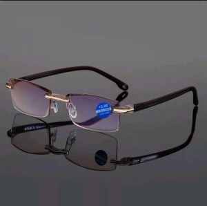 AUTO FOCUS LENS RIMLESS GLASSES - KACAMATA BACA AUTO FOKUS PRIA WANITA LENSA ANTIRADIASI BLUERAY ADA NOSEPAD (OTOMATIS MENYESUAIKAN RABUN PADA MATA) - FREE CASE + LAP - BISA BAYAR DIRUMAH