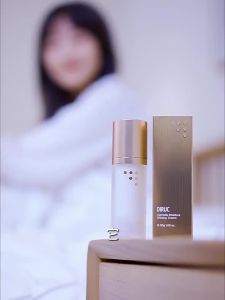 ✨送美妆蛋✨DIRUC迪兰可素颜霜 DIRUC Face Cream Female Concealer Lazy Nude Makeup Cream Moisturizing Cream 遮瑕懒人裸妆面霜保湿隔离霜