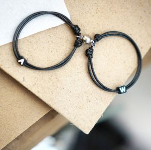 GELANG COUPLE INISIAL MAGNET / GELANG INISIAL HURUF  DADU MAGNET / GELANG MAGNET   INITIAL