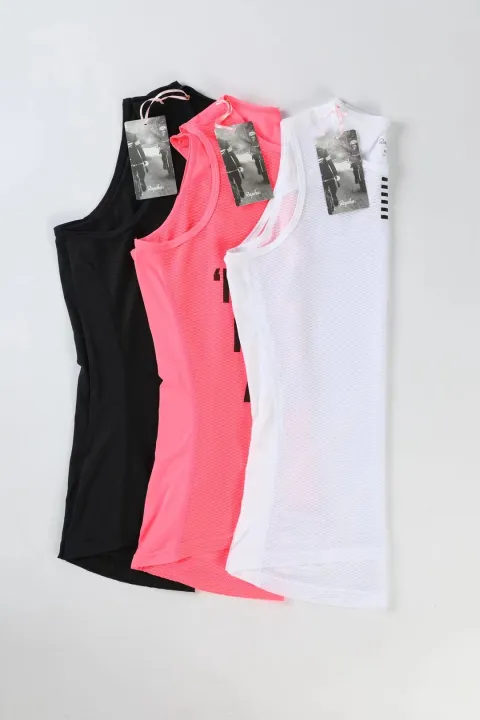 Rapha%20team%20baselayer%20sleeveless%20cycling%20sweat-wicking%20vest%20-%20Image%205