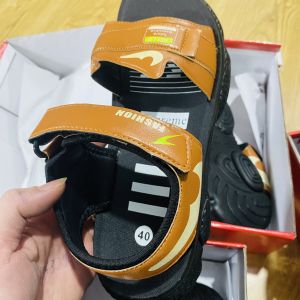 Dép sandal quai hậu bé trai cao cấp Sandal bé trai size nhỡ hàng đẹp thiết kế quai dán dễ dàng mang tháo