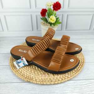 Sandal Kickers Wanita Selop Kerut | Sendal Teplek Kickers Wanita Terbaru Flat. Sandal Wedges Wanita