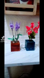 Vas Bunga Kayu & Pot Kembang Plastik: Pilihan Pot Tahan Lama & Desain Unik