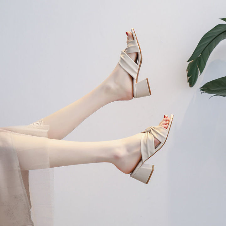 Ladies Sandals 2021 Summer New All-match Mid-heel Sandals and Slippers  Korean Fashion Beach Shoes Holiday Shoes Lazada PH
