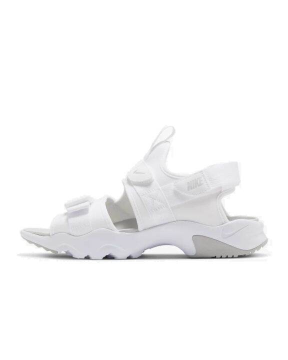 Nike canyon white hot sale