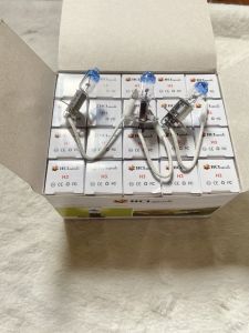 Bóng đèn pha ô tô bóng H3-HCL đầu xanh siêu sáng. Điện 12v và 24v