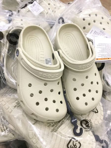 Sục Cross band classic nam nữ chính hãngfull box đi mưa tặng 10 sticker màu kem