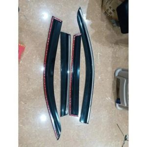 Vè Che Mưa Xe Toyota Cross 2019 - 2023 Cao cấp viền Crom sáng bóng che nắng che mưa khi xuống kính