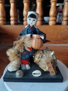 ตุ๊กตา ชาวนาสาวญี่ปุ่น เกาะอาวาจิ สูง 4.5 นิ้ว หัวมีตำหนิ