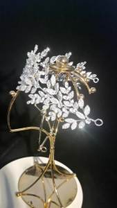 ที่คาดผมเจ้าสาวหรูหราสำหรับงานแต่งงาน เครื่องประดับศีรษะคริสตัลเซอร์โคเนีย มงกุฎเจ้าสาวที่สง่างาม เครื่องประดับผมงานแต่งงาน