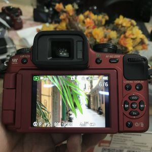 Máy ảnh Panasonic Lumix G1 kèm ống kính 14-42