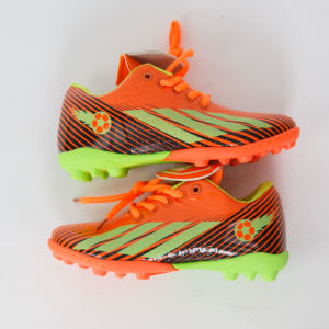 รองเท้าสตั๊ดเด็ก Sport ราคาเบาๆเอาใจคุณลูก สบายกระเป๋าคุณพ่อคุณแม่ แถมฟรีถุงเท้าฟุบอล1คู่