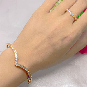 Gelang Free Cincin Fashion Elegant Fashion Mewah Bangle Gold Mata Zircon Mewah Bracelets Xuping Wanita Lapis Emas 24k Titanium Bangle Hadiah Ulang Tahun