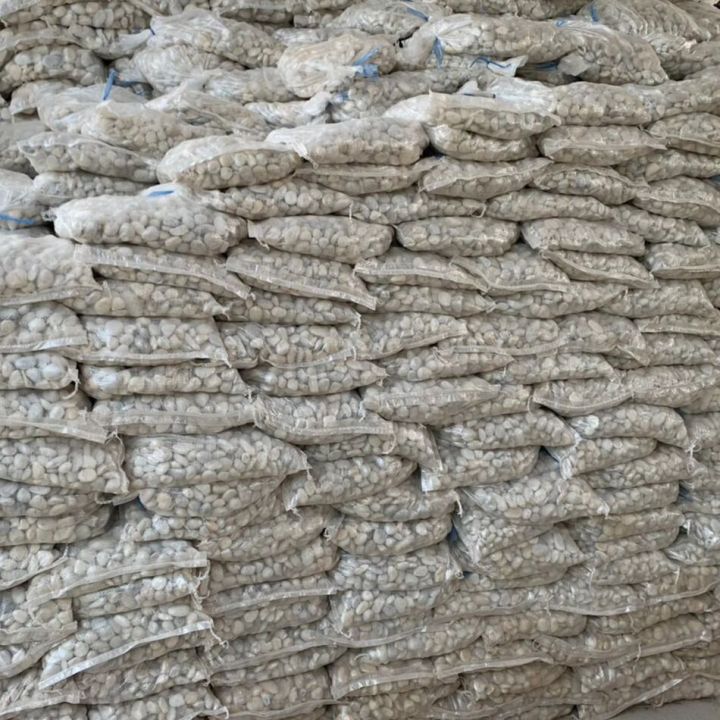 หินแม่น้ำสีขาว 6-7 กิโลกรัม สำหรับตกแต่งสวนและตู้ปลา