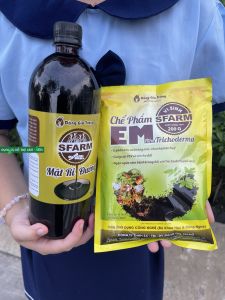 Bộ Chế Phẩm EM Plus Trichoderma 200g & Mật Đường 1L SFARM - Phân Uống Đa Năng Cao Cấp