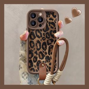 Leopard print Hand Strap Phone Cases For iPhone 16 14 15 Pro Max Plus Frosted Anti Fingerprint rose Phone Case Cover