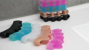 Buzesty Gel Toe Spacers & Separators For Overlapping Toes 4 Pack | Soft Silicone Eases Bunion Overlapping & Crowded Toe Discomfort. Slim Enough For Socks & Wide-Toe Shoes. Washable