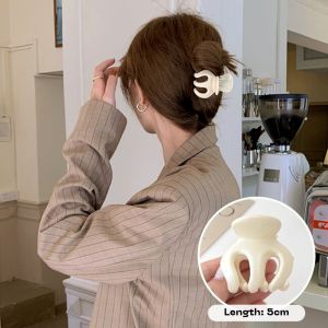 mixshop Korea Women Girl Korean Ins Shark Claw Hair Clip Fashion Hair Accessories[SG READY STOCK]