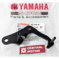 BESI BRACKET BREKET CALIPER KALIPER REM DEPAN BELAKANG NMAX N MAX LAMA OLD ORIGINAL ASLI YAMAHA 2DP-F5920-50 2DP-F5920-00. 