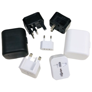 3Piece Globals Travels Adapters ABS Material Multiple Country Compatibility Charging Solution for Electronics