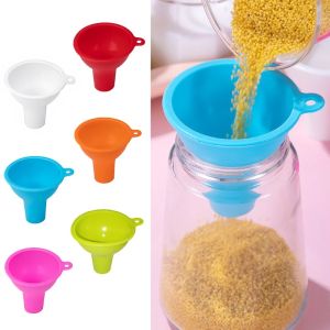 8CM Silicone Funnel Wide-Mouth Large Diameter Funnel Pour Oil Milk Powder Beans Dispense Funnel Kitchen Tool