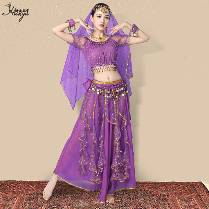 What Are the Elements of a Belly Dance Costume?
