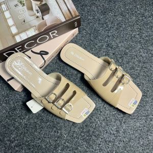 Sandal Flat Wanita Model Terbaru Sendal Selop Teplek Kekinian sandal Wanita korean Style