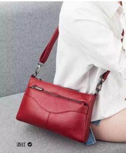 Tas Wanita Kekinian: Tas Selempang Import Korea & Tas Kondangan Wanita Mewah