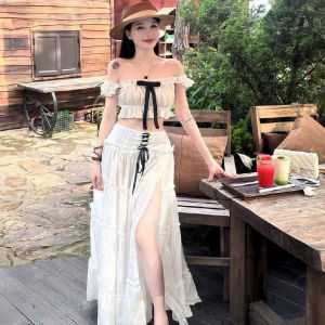 Set tiểu thư xinh set nàng thơ mặc hè áo trễ vai đính nơ Voan tơ bo chun có mút kèm chân váy dài xẻ tà cột dây nơ dễ thương