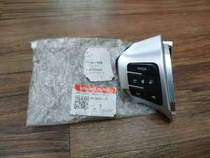 84250-BZ140 STEERING BUTTOM SWITCH/STEERING WHEEL REDIO SWITCH/STEERING REMOTE SWITCH PERODUA AXIA 2022