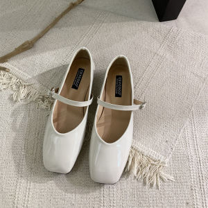 🔥Margotu🔥รองเท้าแมรี่เจน ส้น 2 ซม. ไตรรงค์ รองเท้าสตรีเรียบหรู รองเท้าทำงานหนังมีสไตล์ในราคาขายส่ง