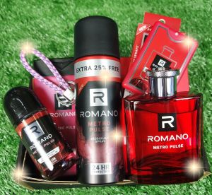 PREMIUM GIFT SET FOR HIM : ROMANO GIFT SET WITH EDP / ROLL ON / BODY SPRAY