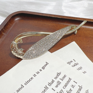 Korean Hairpin Womens High-end Hair Clip Back of The Head Coiled Hair Pins Headdress Womens Fashion New Hairclip for Girl Hair Accessories