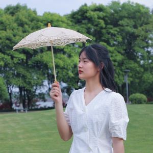 5MENLWE Silk Material Lace Parasol White Color Flower Embroidery Wedding Parasol Ornamental Embroidery Umbrella Wedding Photography