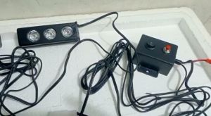 LAMPU STROBO WARNA MERAH RAKITAN