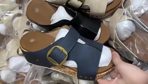Thick-Soled Buckle Beach Sandals For Women 2025 Summer New Style Platform Large Size Casual Slide Sandals 43