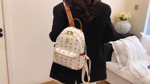 Exclusive for cross-border Large-capacity high-end minimalist backpack Female 2025 New Korean-style trendy backpack for college students