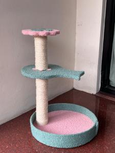 Cat Scratcher Cat Tree Kayu Mainan Kucing Garukan Cakaran Kucing Cat Condo Kucing