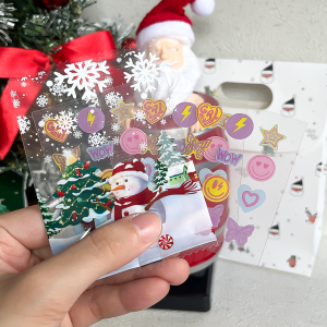 【SG】Christmas Pimple Patch in Xmas Smiley Y2K Cloud Design for Christmas Gift