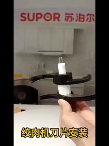 Electric Meat Grinder Machine Meat Grinder Chopper Electric Electric Meat Grinder Kitchen Mixer Household Mincing Machine Three-in-One Glass Visual Belt Stirring