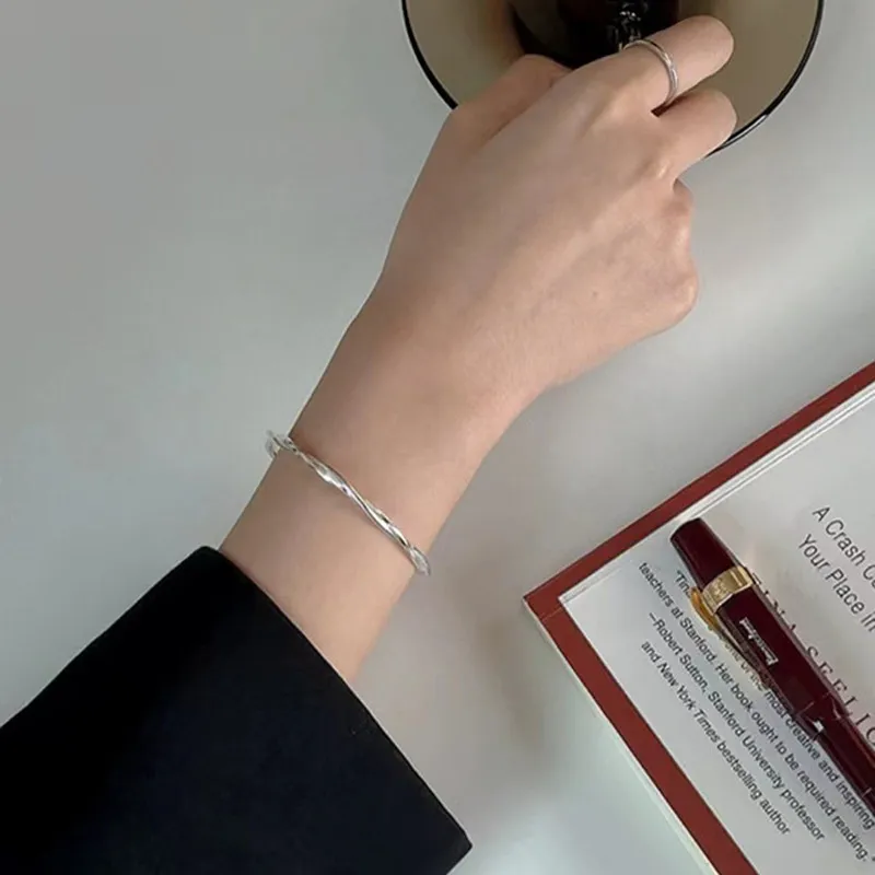 🎀Lacina🎀Mobius Bracelet Women Sterling Silver Summer Design High-grade  Double-layer Love Bracelet - Main Image