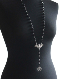 Gothic Halloween Rosary Necklace Gothic Silver Bat Pendant Pagan Pentagram Pendant Necklace for Women Men
