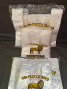 KANTONG PLASTIK KRESEK BENING LEONARDO 300 GRAM UK 15 24 TERMURAH