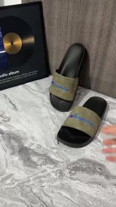 2025 New MenS Summer Slippers High-End Casual Outdoor Sandals CoupleS Home Non-Slip Thick-Soled Slide Sandals