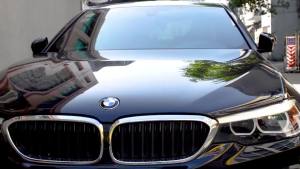 ที่ยึดศัพท์ในรถยนต์แม่เหล็ก 360 องศา ที่ยึดแผงหน้าปัดแบบยึดติดเรียบพร้อมแผ่นโลหะสำหรับศัพท์ทุกประเภท