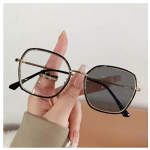 Kacamata lensa photocromic anti radiasi wanita kacamata Photochromic bingkai Kotak Titanium Anti UV 2 In 1 fotocromic