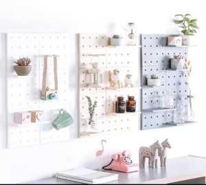 Peg board rak dinding tempel dekoratif with self adhesive serbaguna